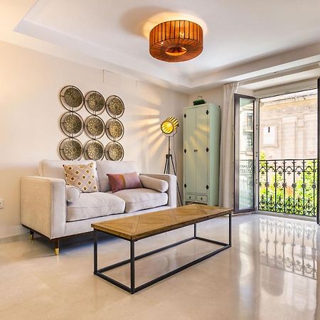 Apartamento Living By Cathedral إشبيلية المظهر الخارجي الصورة