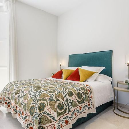 Apartamento Living By Cathedral إشبيلية المظهر الخارجي الصورة