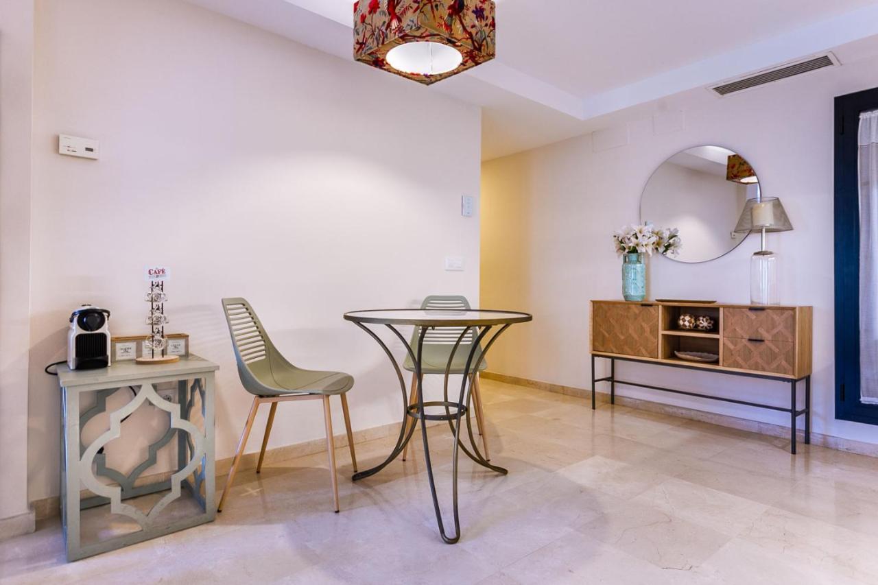Apartamento Living By Cathedral إشبيلية المظهر الخارجي الصورة