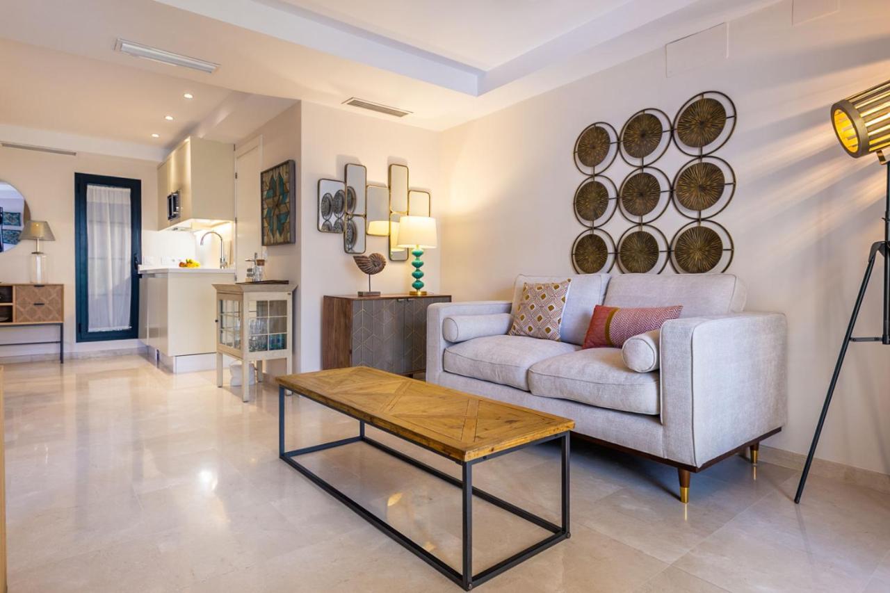 Apartamento Living By Cathedral إشبيلية المظهر الخارجي الصورة