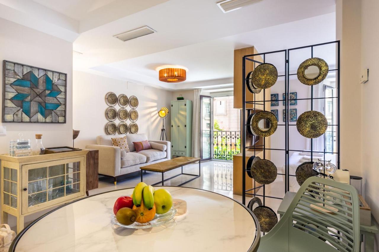 Apartamento Living By Cathedral إشبيلية المظهر الخارجي الصورة