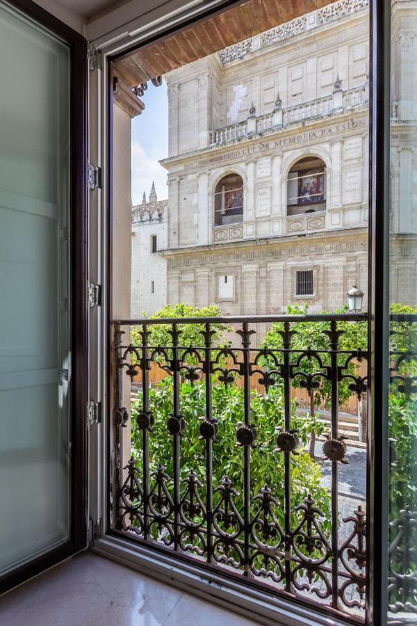 Apartamento Living By Cathedral إشبيلية المظهر الخارجي الصورة