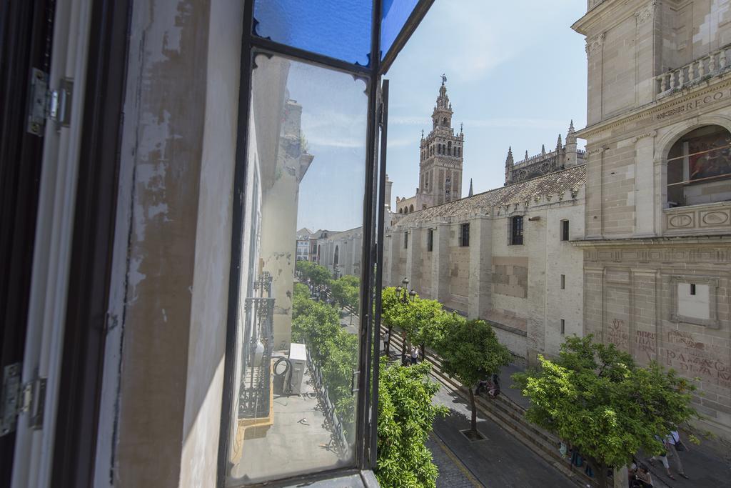 Apartamento Living By Cathedral إشبيلية المظهر الخارجي الصورة