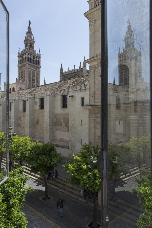 Apartamento Living By Cathedral إشبيلية المظهر الخارجي الصورة