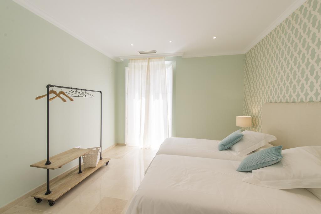 Apartamento Living By Cathedral إشبيلية المظهر الخارجي الصورة