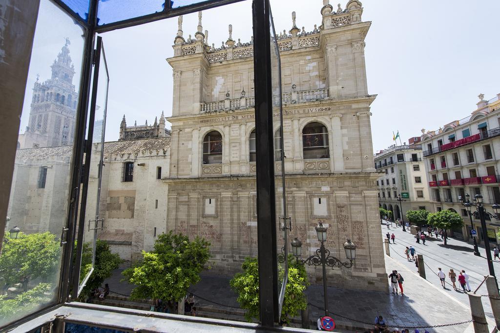 Apartamento Living By Cathedral إشبيلية المظهر الخارجي الصورة