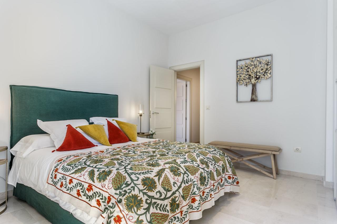 Apartamento Living By Cathedral إشبيلية المظهر الخارجي الصورة
