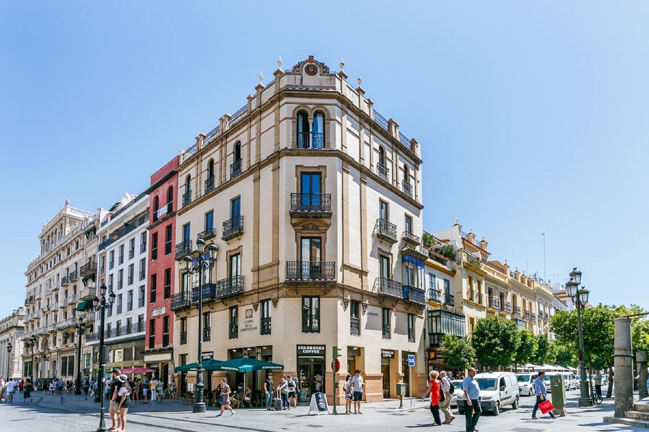 Apartamento Living By Cathedral إشبيلية الغرفة الصورة