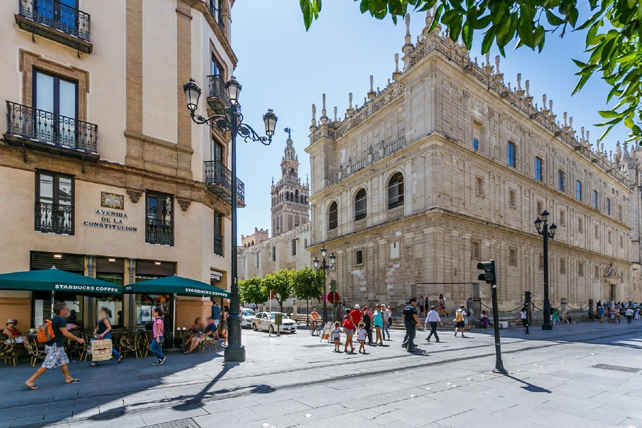 Apartamento Living By Cathedral إشبيلية الغرفة الصورة